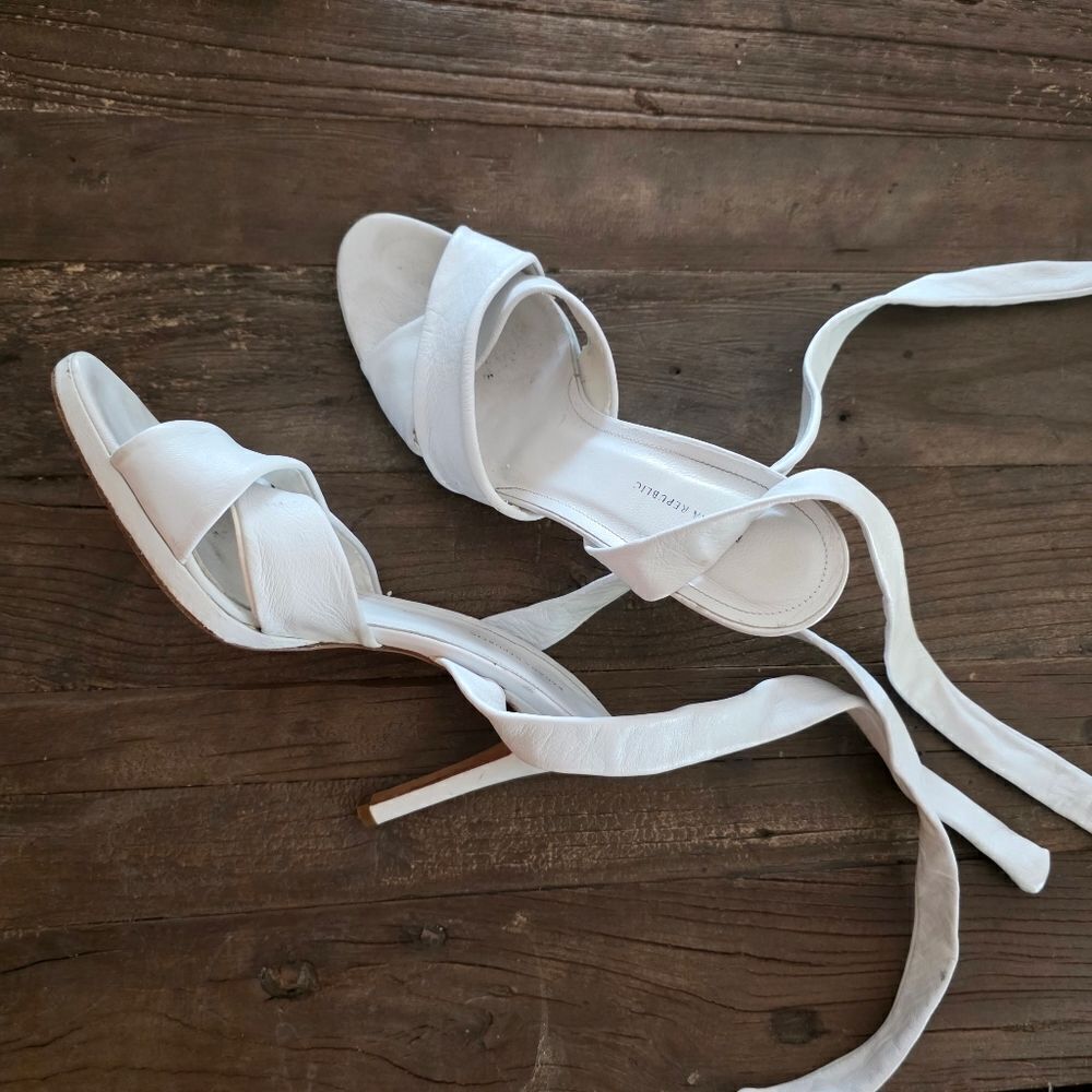 Banana Republic Soft White Leather Ankle Wrap Heels